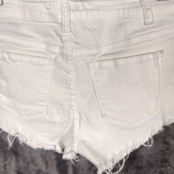 Klique B Denim Shorts Girls Distressed White Size Medium Light Wash Stretch - Picture 9 of 10
